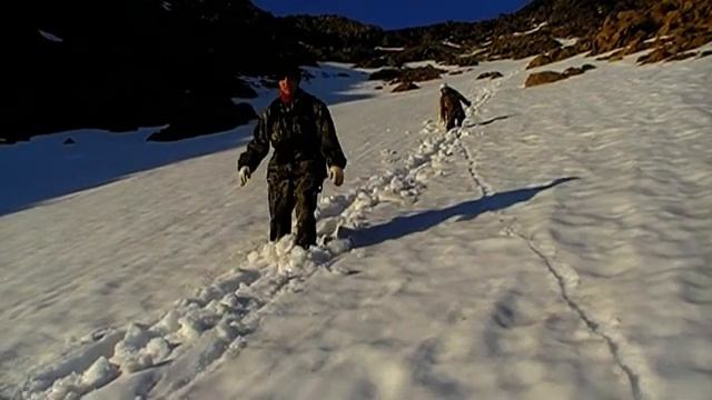 Видео Голетарова А. Подъём (спуск) возможен по одному из юго-западных кулуаров. Гора Пайер. смотреть онлайн