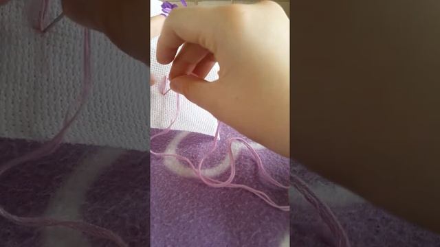 как сшить ромашку из ниток мулине смотреть онлайн