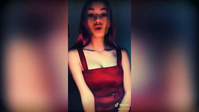 Самые КРАСИВЫЕ ДЕВУШКИ из ТикТок танцуют на камеру ЛУЧШИЕ ВИДЕО