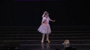 П.И. Чайковский, Детское Па-де-де вариация с игрушкой, 7 лет