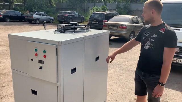 Чиллер для охлаждения технологического оборудования [Производство минеральной воды ] смотреть онлайн