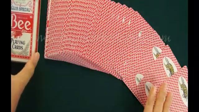 PLASTIC-PLAYING-CARDS--Bee(with picture-Red)--Poker-cheat.avi смотреть онлайн