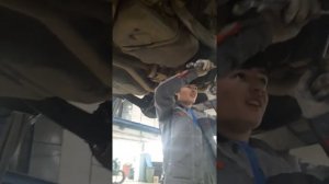 Замена стойка стабилизатор wv тигуан