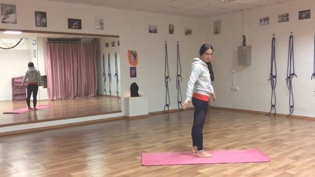 С чего начать в Йоге? Тадасана – Поза Горы смотреть онлайн