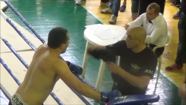 Радчук Николай, БК "Феникс", до 93 кг, Чемпионат Украины по ММА, 1 бой смотреть онлайн