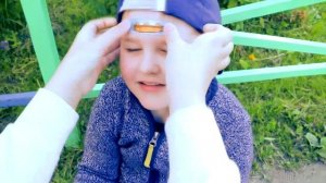 Игорь и Саша показывают как не надо вести себя детям 3