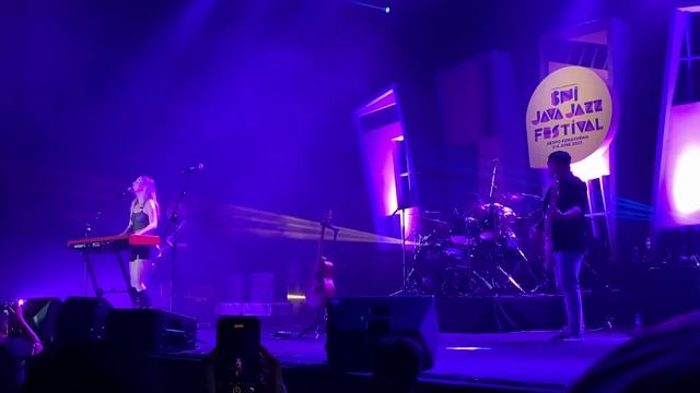 Stacey Ryan - Fall In Love Alone | Java Jazz Festival 2023 смотреть онлайн