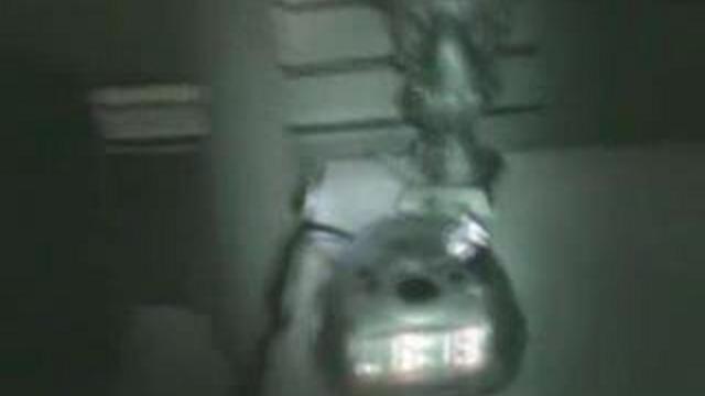 жестокий прикол.flv смотреть онлайн