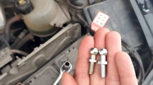 Упоры капота рено логан(ларгус)