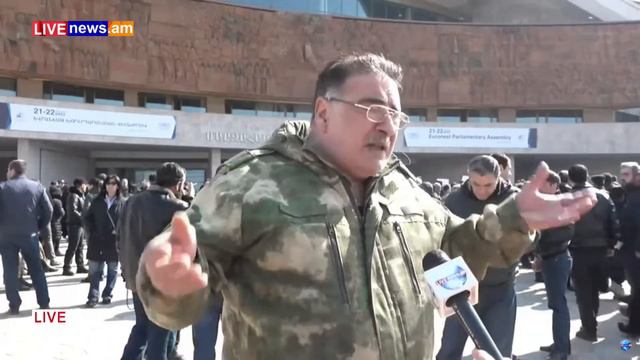 Երկու դեպուտատ եկել է, կարող է մի չամադան էլ Ալիևի կողմից փող են բերել․ իրավունք ունեմ չէ՞ մտածել смотреть онлайн