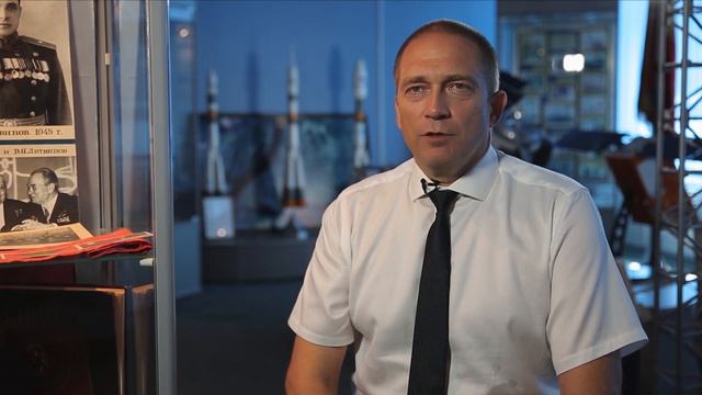 Дмитрий Баранов поздравляет с новым учебным годом смотреть онлайн