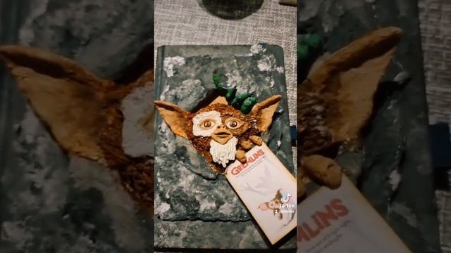Gizmo Gremlins Custom Notebook смотреть онлайн