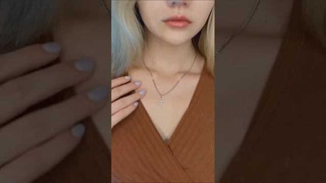 Многогранный и женственный кулон для сильных духом❣️ #кулоны #парныекулоны #украшения смотреть онлайн