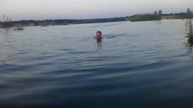На водных лыжах, карьер смотреть онлайн