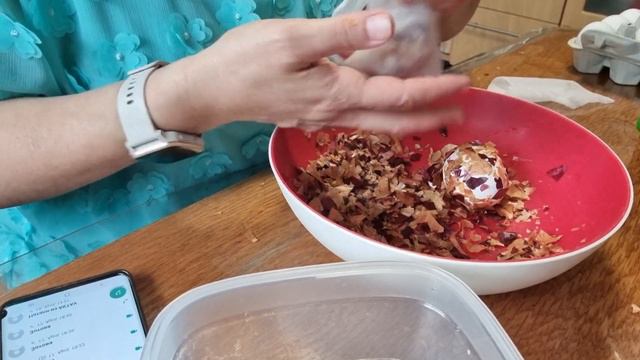 Сегодня пятница 22.04.22 ,крашу яйца смотреть онлайн