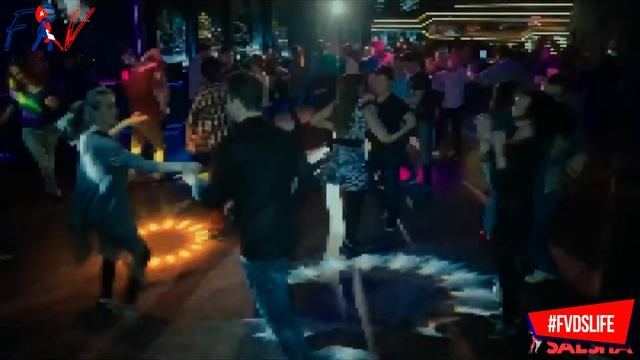 Frank Valdes Dance Studio смотреть онлайн