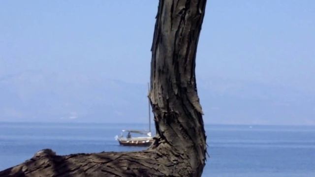 Шторм и штиль в Ксилокастро Греция смотреть онлайн