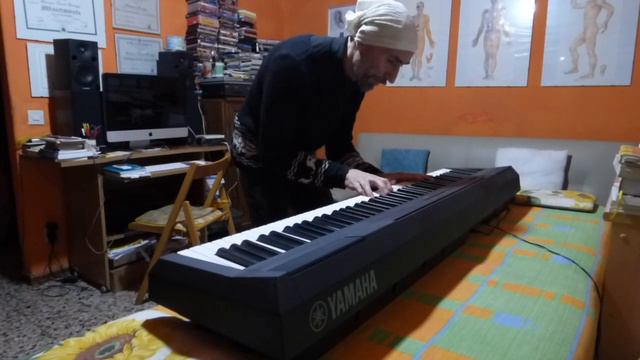 Piano P 115 Yamaha смотреть онлайн
