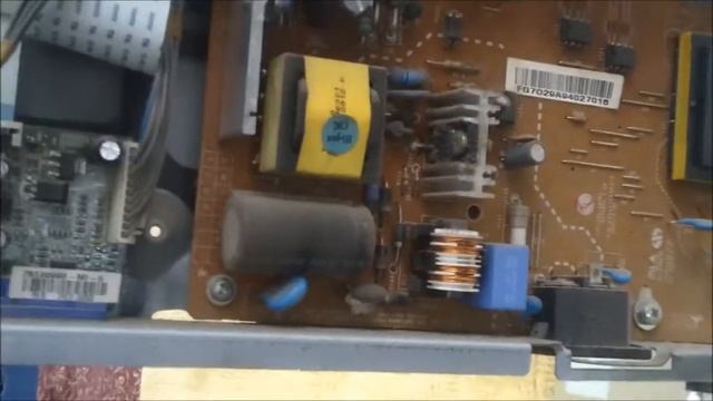 РЕМОНТ МОНИТОРА LG FLATRON 194WS ЭТО МОЖЕТ ДАЖЕ КОТ смотреть онлайн