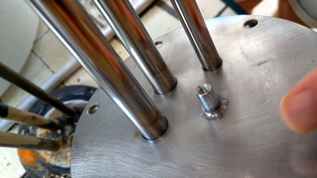 Ремонт бойлера GORENJE GBF 50 замена фланца, анода своими руками, чистка. смотреть онлайн