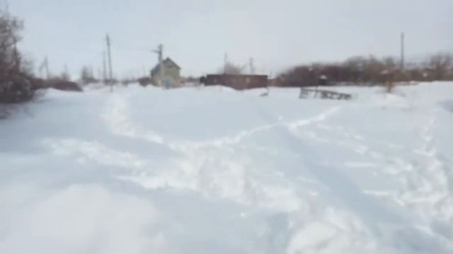 УАЗ против сугроба. Сугроб победил. смотреть онлайн