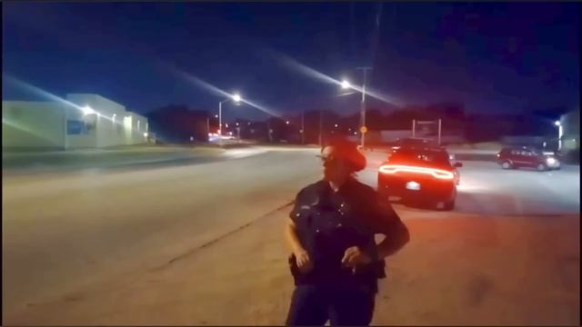 Unhinged Cop gets Owned, has a Mental Breakdown & Unlawfully Detained Me смотреть онлайн