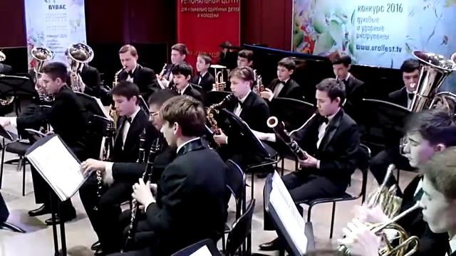 Слон и муха для тубы и флейты пикало с оркестром смотреть онлайн