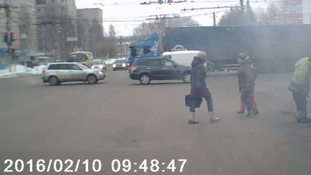 Ямочный ремонт дорог.Киров смотреть онлайн