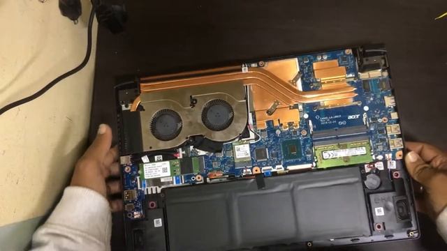 Acer Aspire7 Model No N19C5 смотреть онлайн