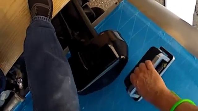 Box Truck Roller Wrap смотреть онлайн