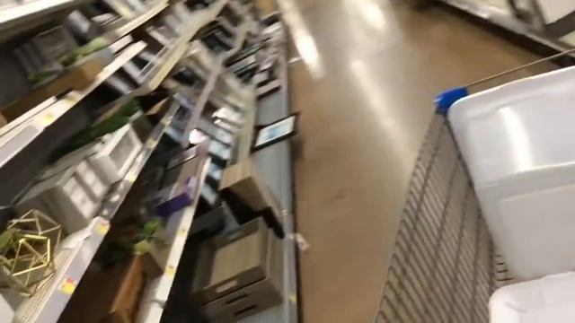 Американский магазин WALMART