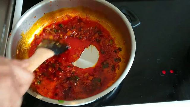 Cassava, Beans, Plantain, sweet potato & Gari смотреть онлайн