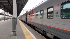 Отправление ЧС7-137 со скорым поездом №147Ч сообщением Москва-Калининград