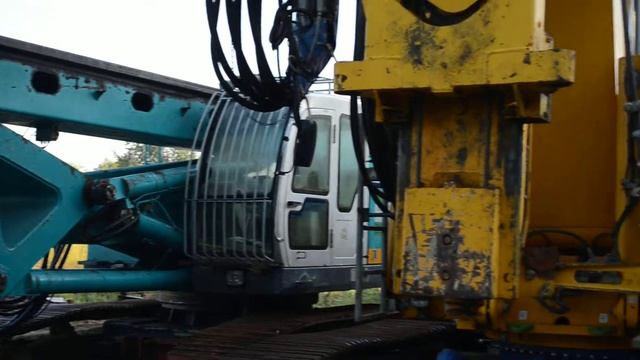 Буровая машина Bauer BG24H для БНС смотреть онлайн