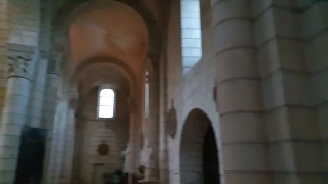 On our way to Calais Saint Aignan смотреть онлайн