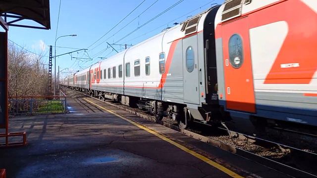 Электровоз ЭП2К-337 с поездом №138Й Москва — Оренбург смотреть онлайн