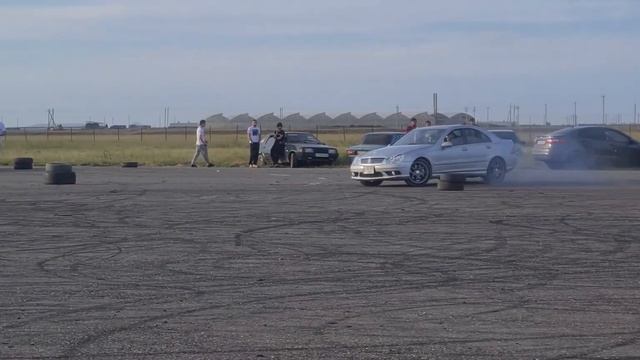 Клуб бмв е34 и мерседес W124 Дагестана \Авто сходка JEMSO DRIVEдрифт\сжигание покрышек\#bmwe34#w124