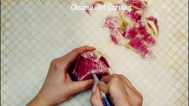 Amazing lily carving radish lobo / Вырезаем лилию из редьки лобо смотреть онлайн