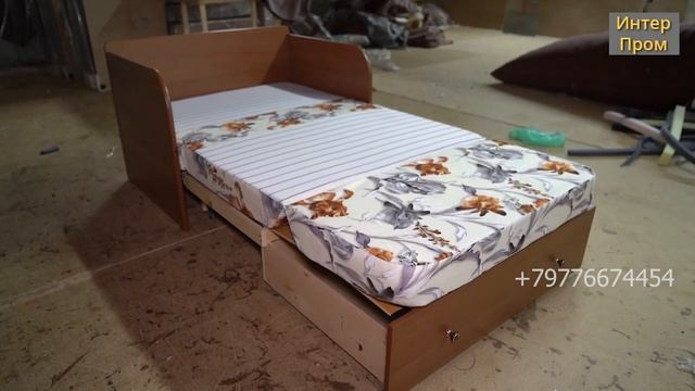 Выкатной диван с ЛДСП подлокотниками смотреть онлайн