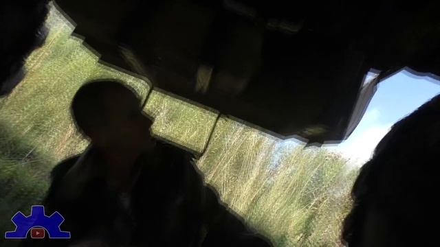 Самодельный дизельный вездеход, на мостах Газ 66 и колесах ободрышах Ураган, на бедлоках. смотреть онлайн