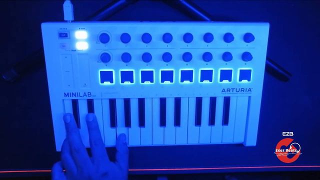 The Weeknd-Blinding Lights By Exez Beats With ARTURIA MINILAB MKII смотреть онлайн