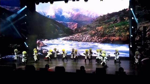 "Lezginka". choreographer Lilia Akhmetova. "Лезгинка". Тодес Воронеж. хореограф Лилия Ахметова. смотреть онлайн