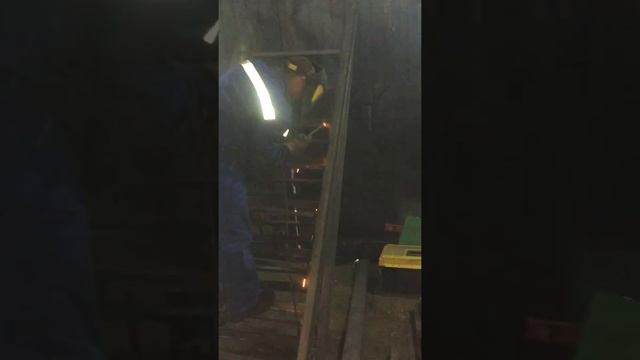 Mirkarkasov.ru сварка каркаса лестницы