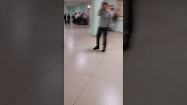 Воздушная сирена в школе!!