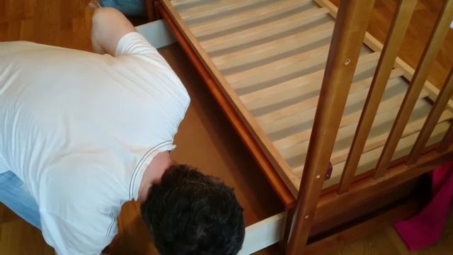 Разбираем кроватку 2 часть