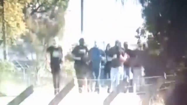 Sporting CP Players attacked by hooligans at training ground смотреть онлайн