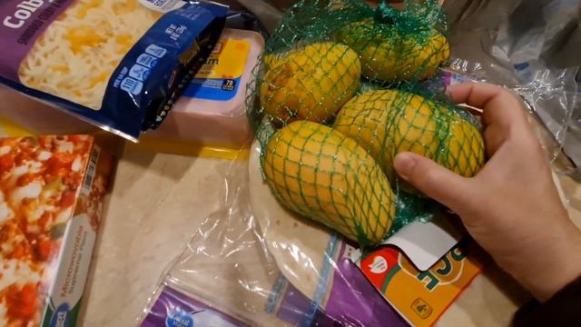 Дождливый день* Распаковка из Волмарта* смотреть онлайн
