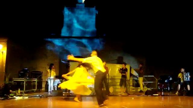 DANCE OF ITALY - Pizzica Pizzica the Italian Tarantella from Salento смотреть онлайн