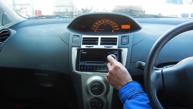 2009 TOYOTA VITZ (YARIS) F LTD For Sale