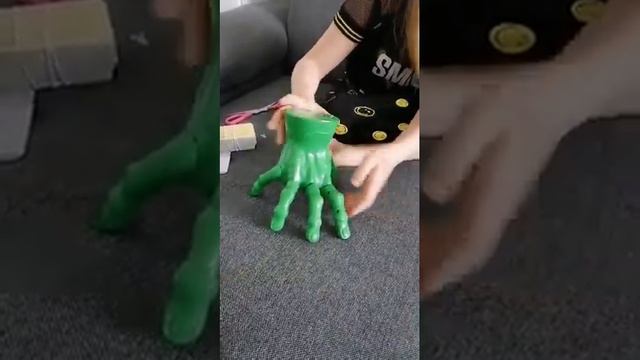 Распаковка " Зомби Рука " смотреть онлайн